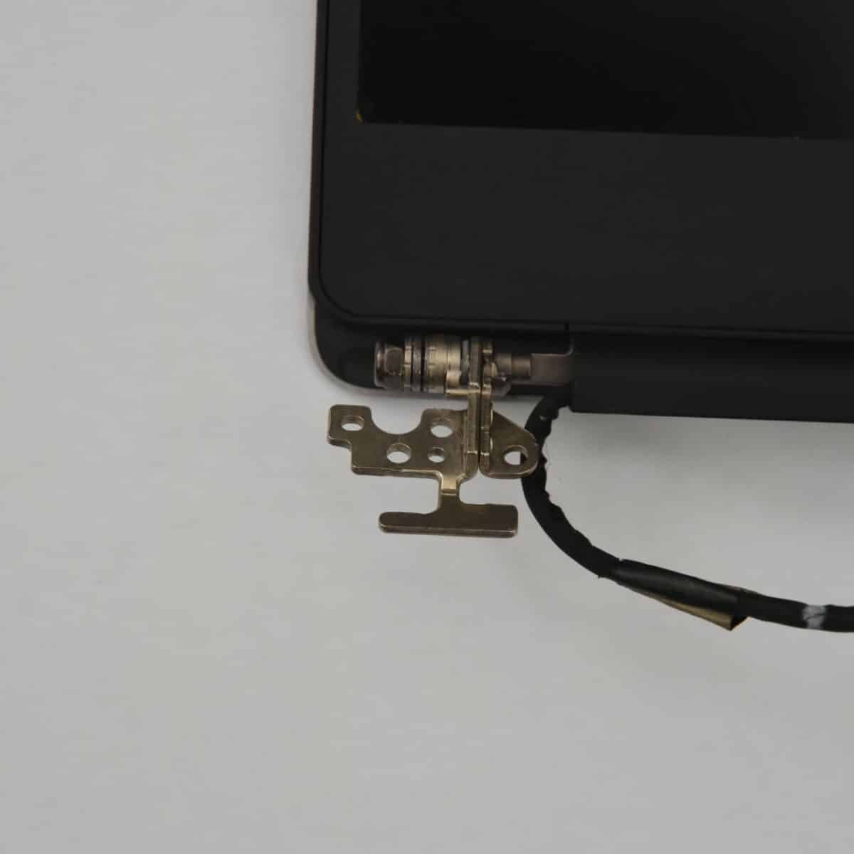 Ecran de remplacement Dell XPS 9560 et Precision 5510/5520 (Used) – Image 3