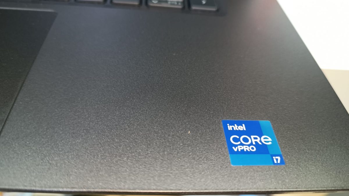 Dell latutude pro 7520 I7 11th 16g ram 512g ssd pos 15.5 4K haut difinition – Image 2