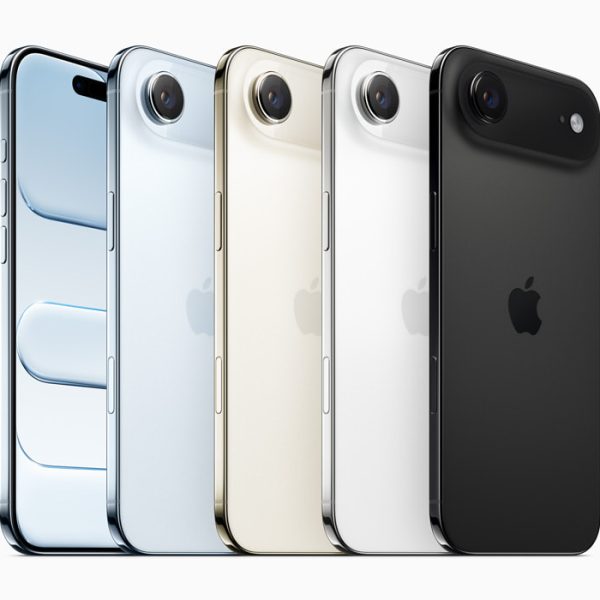 iPhone Air — vue d’ensemble des couleurs ; disponibilité selon les options de la fiche